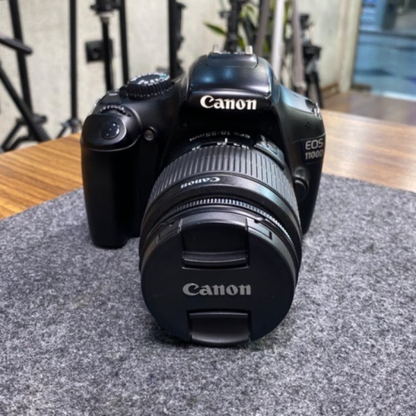 دوربین کانن دست دوم Canon 1100d kit 18 55 iii (5/000 شات)