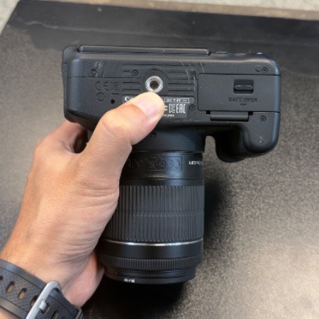 دوربین دست دوم Canon EOS 700D Kit 18-55mm f/3.5-5.6 (12/000 شات)