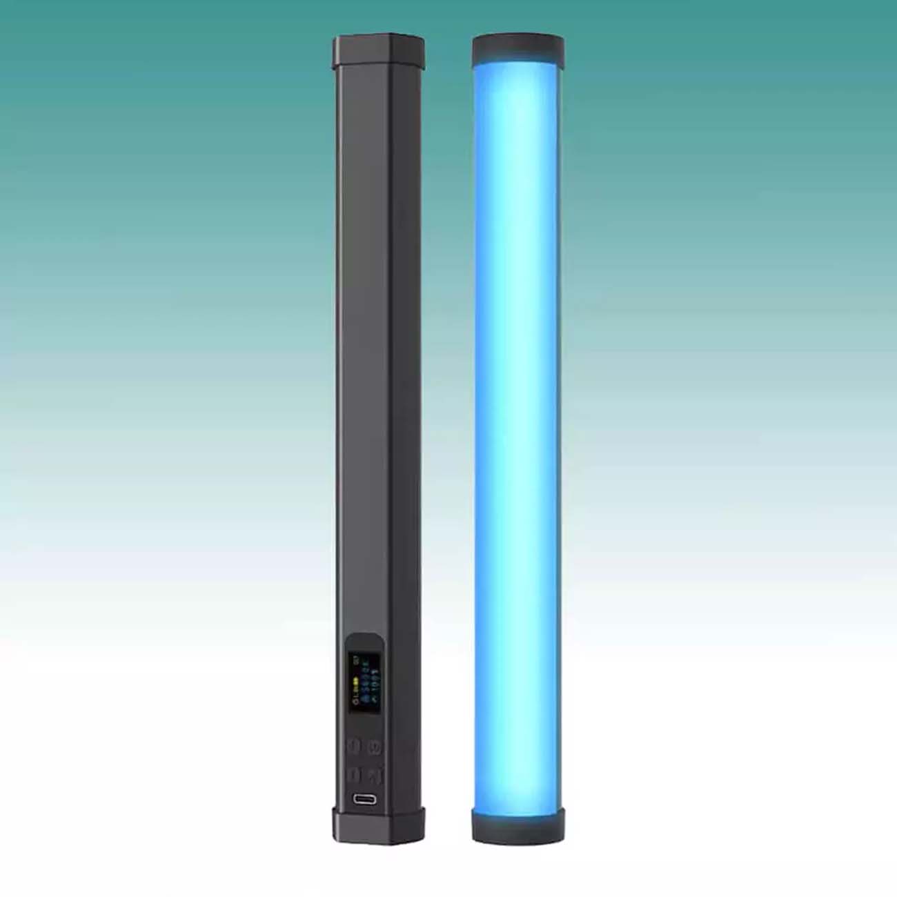 نمای روبه رو از نور باتومی یانبیم YanBeam Hs30 RGB LED Tube Light