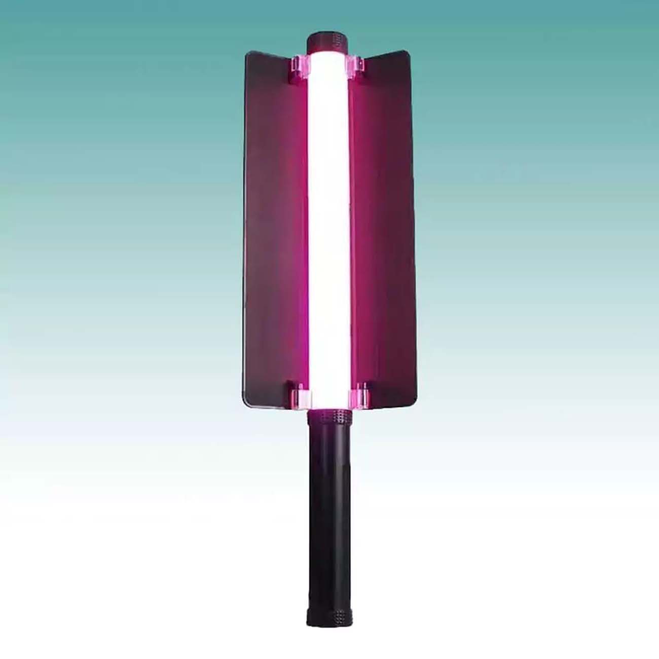 نمای روبه رو از نور باتومی یانبیم YanBeam Hs70 RGB LED Tube Light
