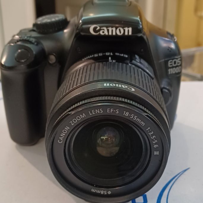 دوربین دست دوم کانن canon 1100d kit 18 55 iii (13605 شات)
