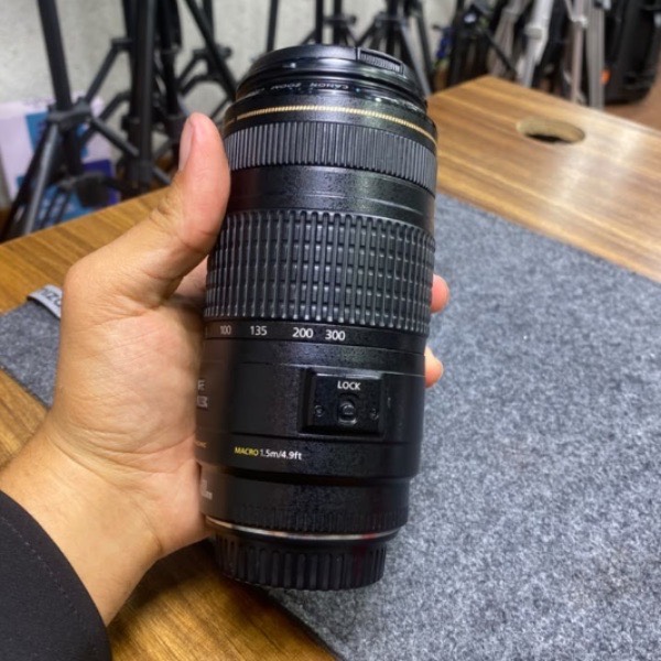 لنز دست دوم کانن Canon EF 70-300mm f/4-5.6 IS USM (جعبه ندارد)
