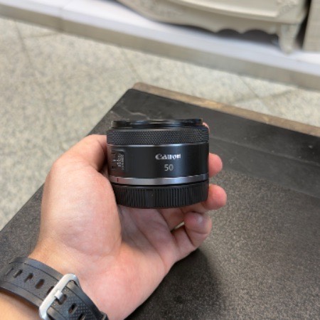 لنز کانن دست دوم Canon RF 50mm f/1.8 STM Lens (جعبه دارد)