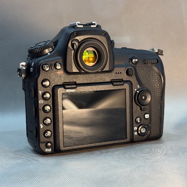 دوربین دست دوم نیکون Nikon D850 body (23000 شات)