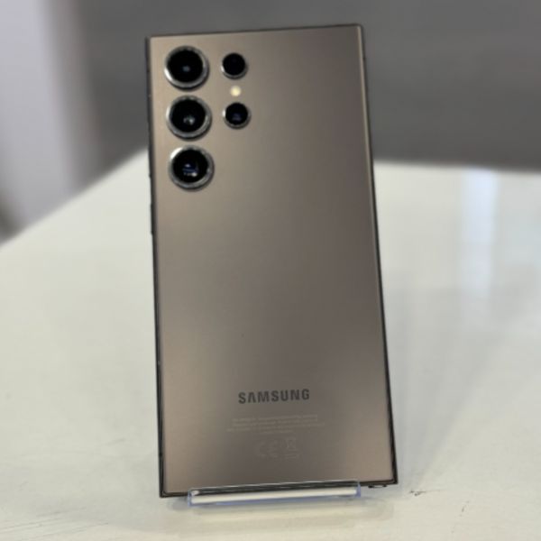گوشی دست دوم سامسونگ Samsung Galaxy S24 Ultra 5G (Vietnam) 256/12 GB