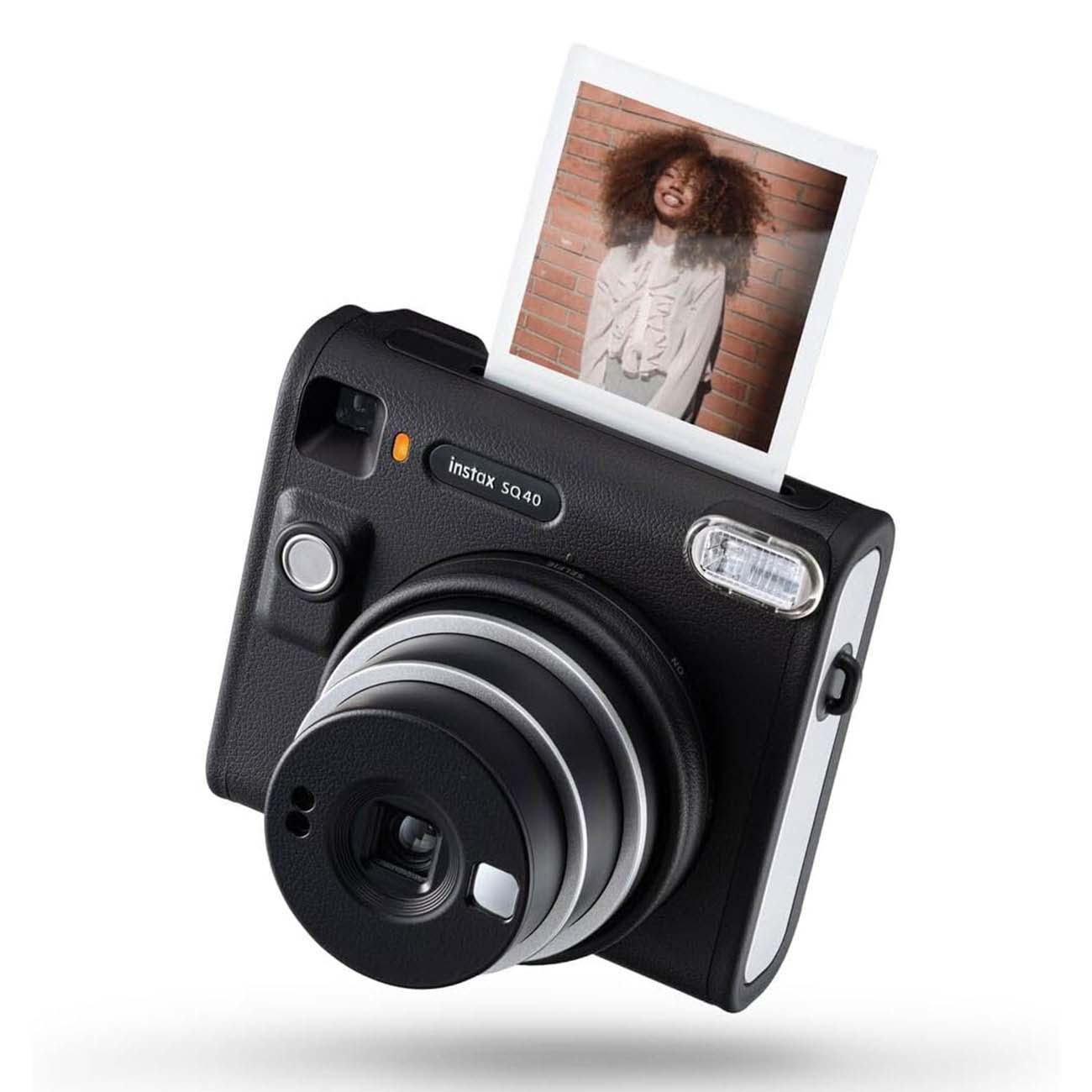 نمای روبه رو دوربین چاپ سریع فوجی Fujifilm Instax Square SQ40 Instant Camera