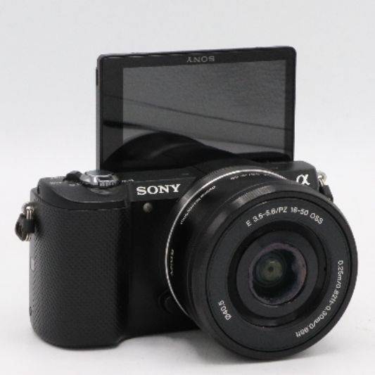 دوربین دست دوم سونی Sony Alpha A5000 kit 16-50mm (500 شات)