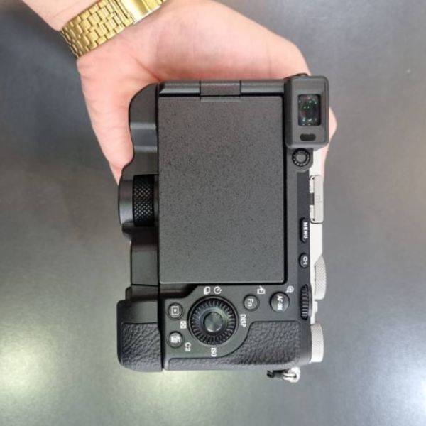 دوربین دست دوم سونی Sony a7CR Mirrorless Camera (8000 شات)
