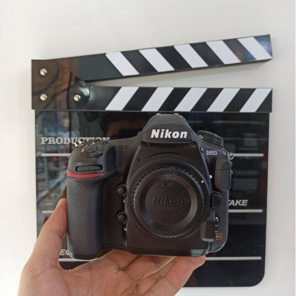 دوربین دست دوم نیکون Nikon D850 body (8000 شات)