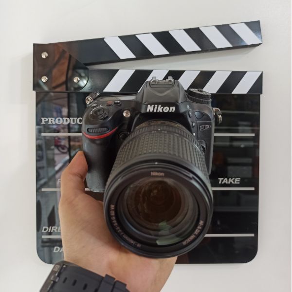 دوربین دست دوم نیکون Nikon D7100 Kit 18-140mm f/3.5-5.6 G VR (30000 شات)