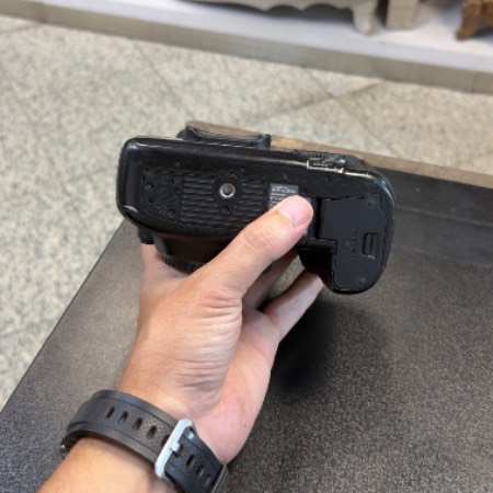 دوربین دست دوم کانن Canon EOS 5D Mark IV Body (32/000 شات)