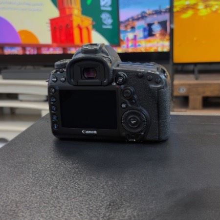 دوربین دست دوم کانن Canon EOS 5D Mark IV Body (32/000 شات)