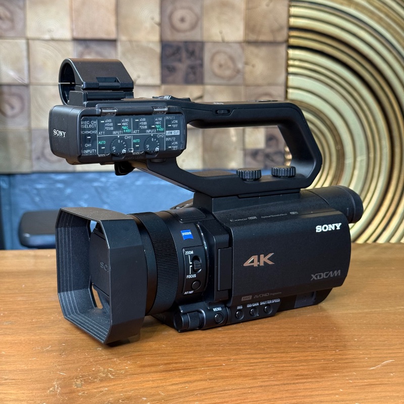 دوربین دست دوم سونی Sony PXW-Z90 4K HDR XDCAM (30ساعت فیلمبرداری)