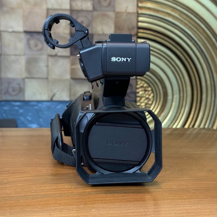 دوربین دست دوم سونی Sony PXW-Z90 4K HDR XDCAM (30ساعت فیلمبرداری)