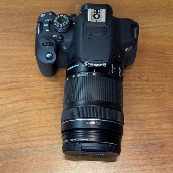 دوربین دست دوم کانن Canon EOS 700D Kit 18-135mm f/3.5-5.6 IS STM Used (3500 شات)