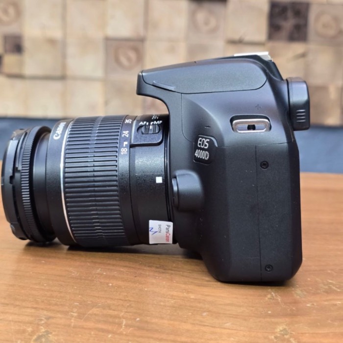 دوربین دست دوم Canon EOS 4000D Kit EF-S 18-55mm III (6000 شات)