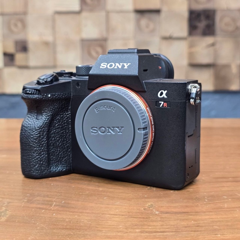 دوربین دست دوم سونی Sony Alpha a7R IV body (35000 شات)