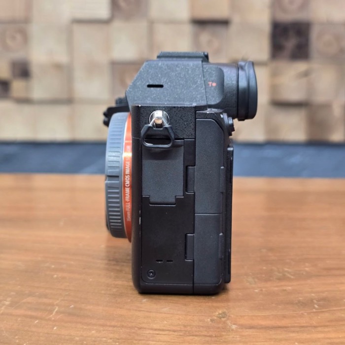دوربین دست دوم سونی Sony Alpha a7R IV body (35000 شات)