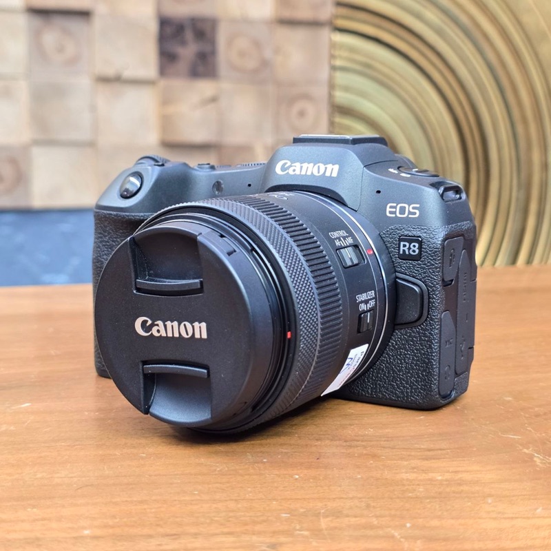 دوربین دست دوم کانن Canon EOS R8 Kit RF 24-50mm f/4.5-6.3 IS STM (3000 شات)