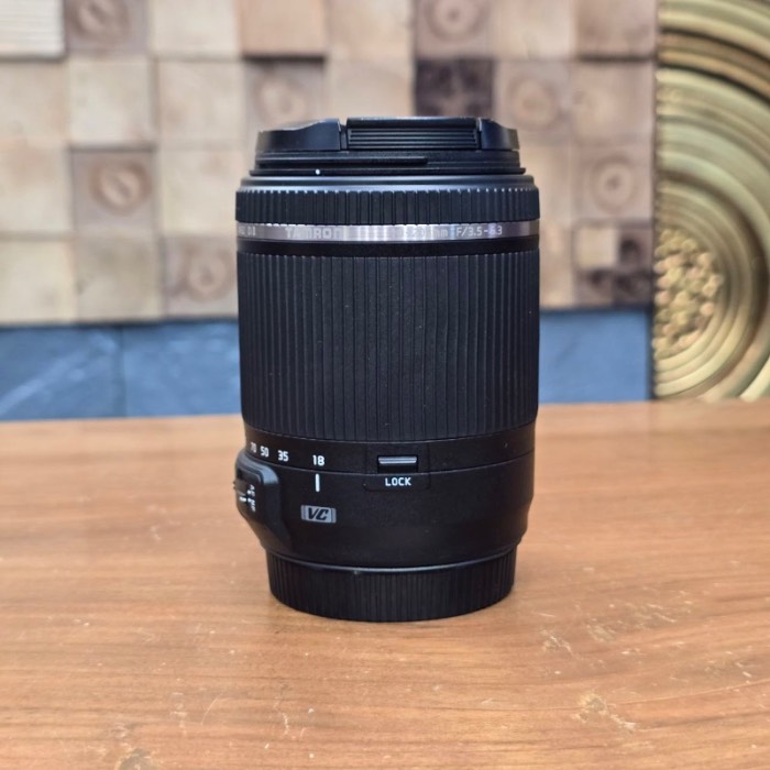 لنز دست دوم تامرون tamron 18-200mm f/3.5-6.3 di ii vc canon (جعبه دارد)