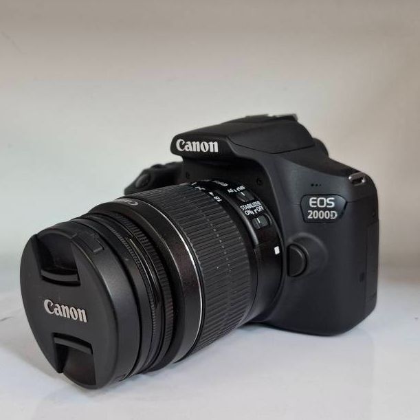 دوربین دست دوم کانن Canon EOS 2000D kit EF-S 18-55mm IS II (14000 شات)