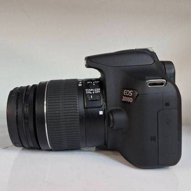 دوربین دست دوم کانن Canon EOS 2000D kit EF-S 18-55mm IS II (14000 شات)