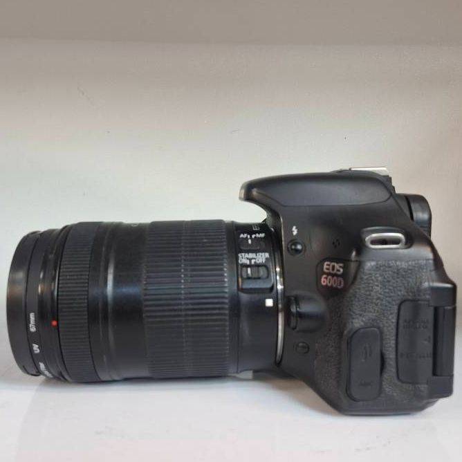 دوربین عکاسی دست دوم کانن Canon EOS 600D ‌Kit 18-135mm f/3.5-5.6 IS STM (25000 شات)