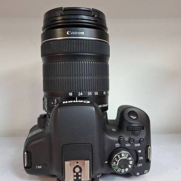 دوربین دست دوم کانن Canon EOS 750D Kit 18-135mm F3.5-5.6 IS STM (20000 شات)