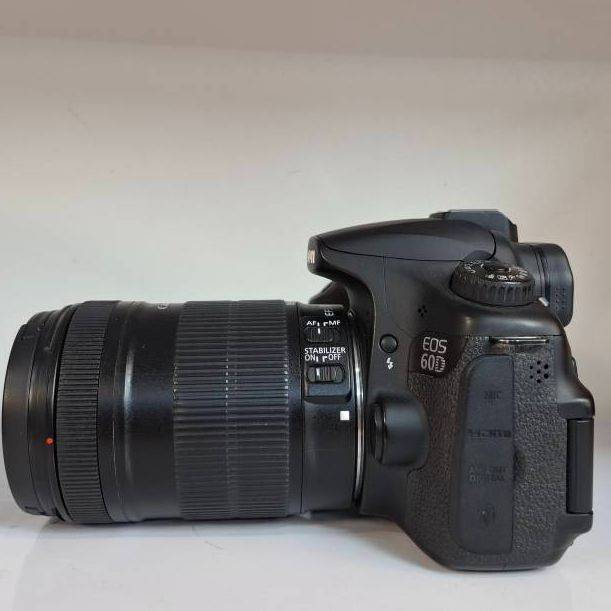 دوربین عکاسی کانن دست دوم Canon EOS 60D ‌Kit 18-135mm is stm(15000 شات)