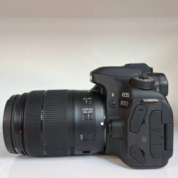 دوربین دست دوم کانن Canon EOS 80D Kit 18-135mm f/3.5-5.6 IS USM (72000 شات)