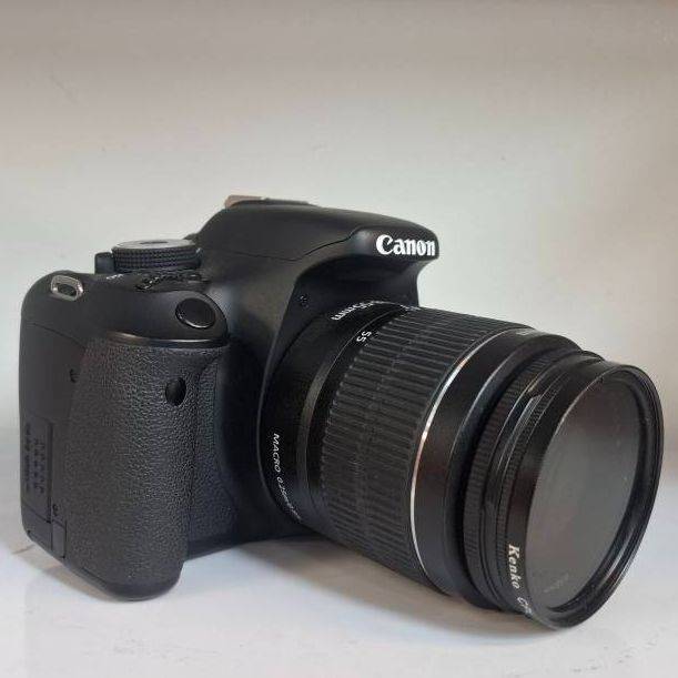 دوربین دست دوم دوربین عکاسی کانن Canon EOS 600D ‌Kit EF-S 18-55mm f/3.5-5.6 III (15000 شات)