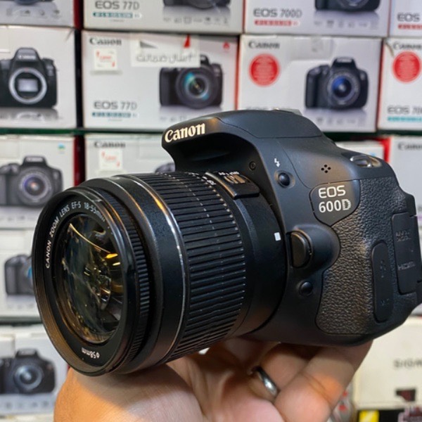 دوربین دست دوم کانن Canon 600D kit 18-55 dc iii (1800شات شات)
