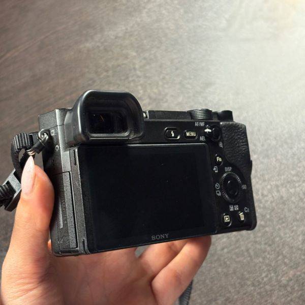 دوربین دست دوم سونی Sony a6400 Mirrorless Camera (21000 شات)