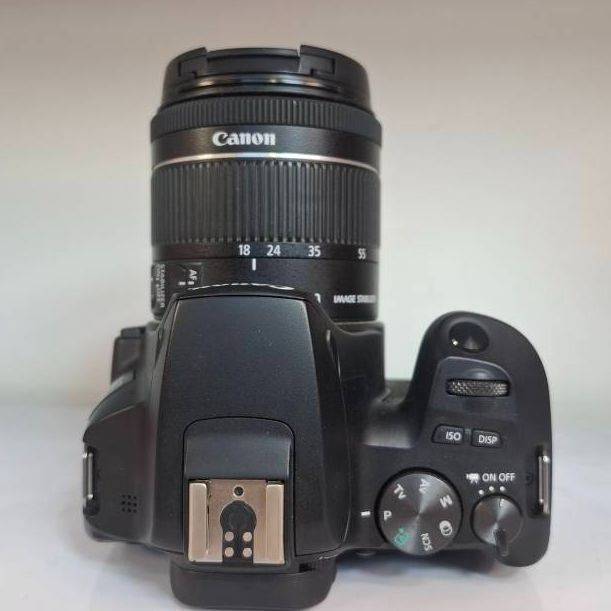 دوربین دست دوم کانن Canon EOS 250D Kit EF-S 18-55 mm f/4-5.6 IS STM (3000 شات)