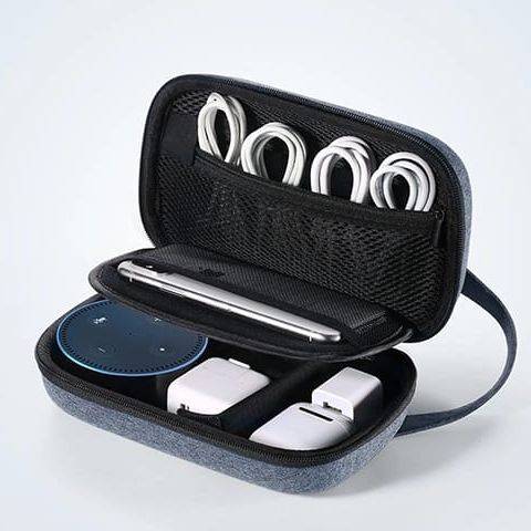 نمایی از فضای داخل کیف لوازم جانبی یوگرین UGREEN LP152 Accessories Case