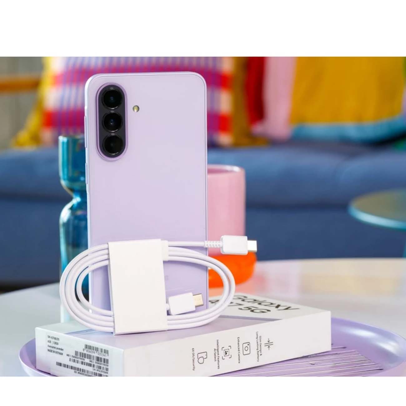 نمای اقلام گوشی موبایل سامسونگ Samsung Galaxy A37 5G 256GB 8GB RAM Dual SIM Smartphone Vietnam