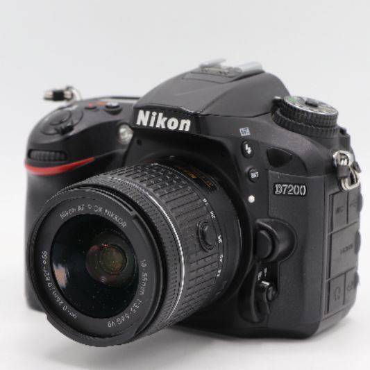 دوربین دست دوم NIKON D7200 18-55 VR ii (34000 شات)