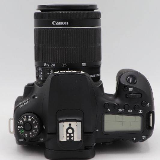دوربین دست دوم Canon EOS 90D DSLR kit 18-55mm is STM (9000 شات)