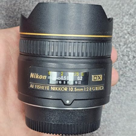 لنز دست دوم نیکون Nikon AF DX Fisheye-NIKKOR 10.5mm f/2.8G ED(جعبه ندارد)