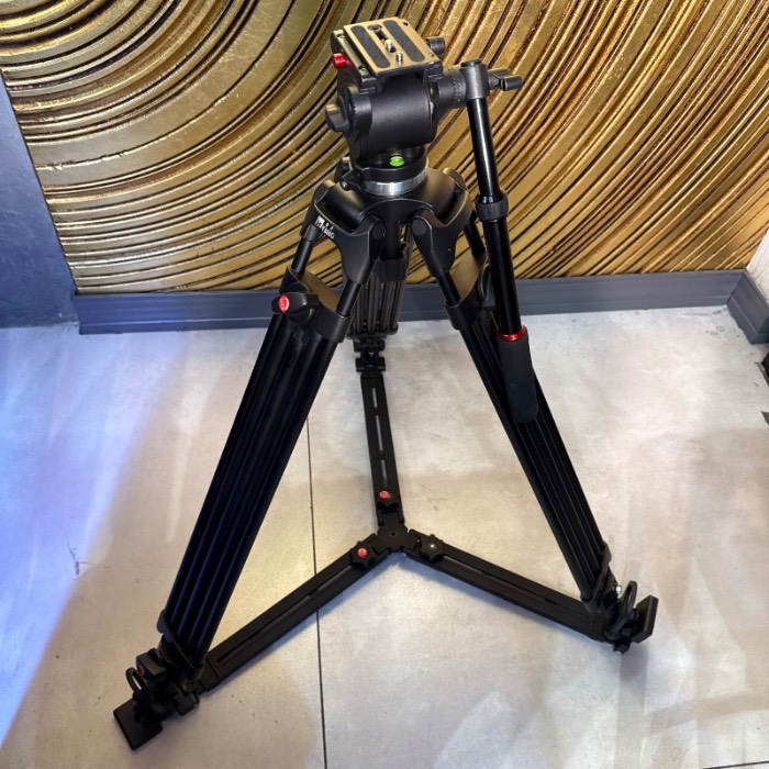 سه پایه فیلمبرداری دست دوم جی یانگ Jieyang JY-0508 AD Video Tripod
