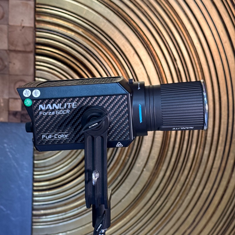 نور ثابت RGB دست دوم نانلایت Nanlite Forza 60CR RGBLAC LED Spotlight with CRMX Kit