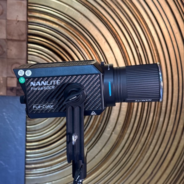 نور ثابت RGB دست دوم نانلایت Nanlite Forza 60CR RGBLAC LED Spotlight with CRMX Kit