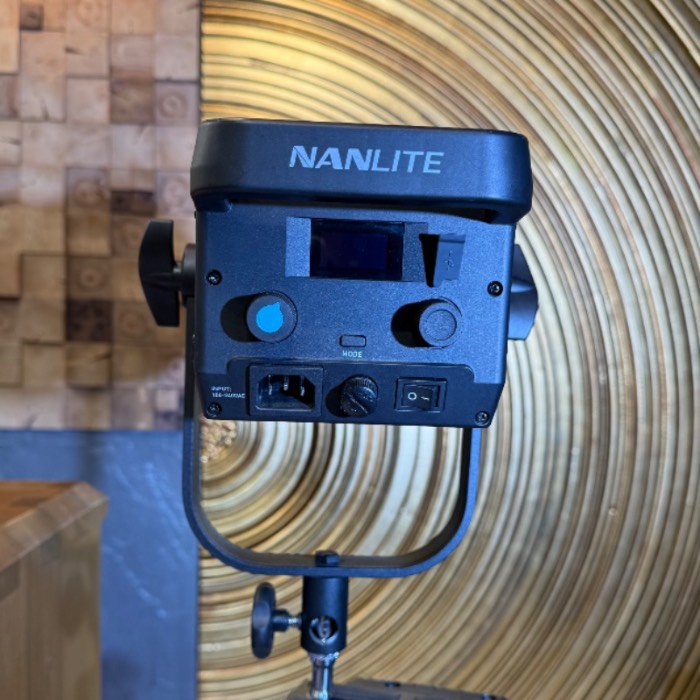ویدیولایت دست دوم نانلایت Nanlite FS-300B LED Bi-Color Monolight