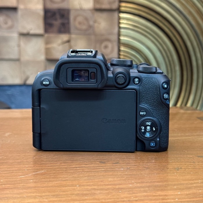 دوربین دست دوم کانن Canon EOS R10 Mirrorless Camera kit 18-45mm Lens (4000 شات)