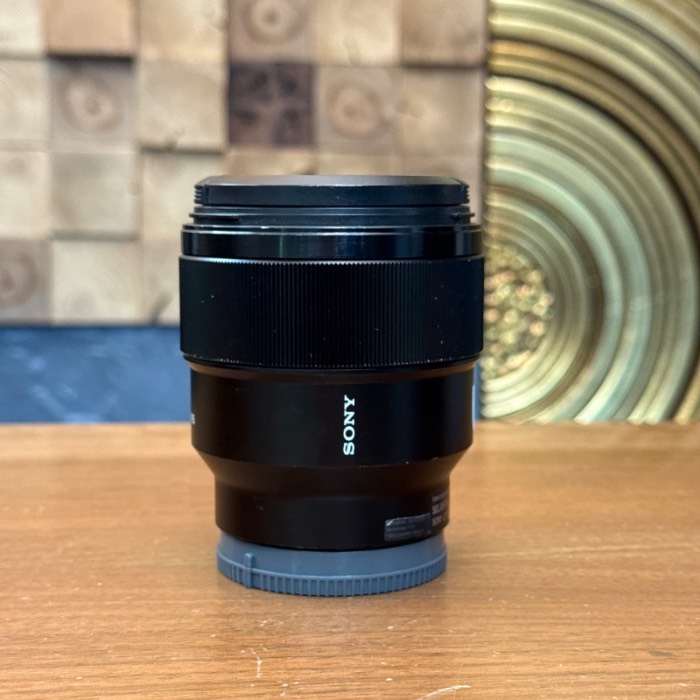 لنز دست دوم سونی Sony FE 85mm f/1.8 Lens (جعبه ندارد)