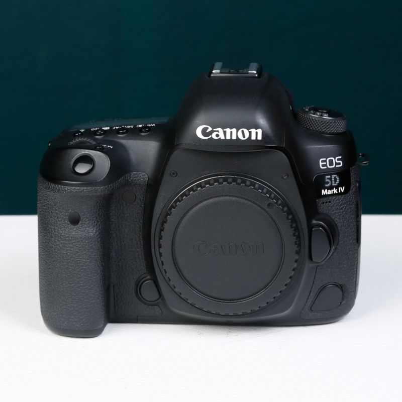 دوربین دست دوم کانن Canon EOS 5D Mark IV Body(101000 شات)