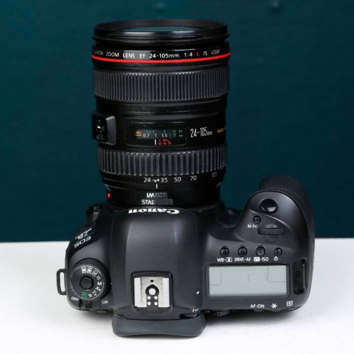 دوربین دست دوم کانن Canon EOS 5D Mark IV Kit 24-105mm f/4L IS USM(101000 شات)