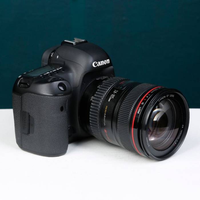 دوربین دست دوم کانن Canon EOS 5D Mark IV Kit 24-105mm f/4L IS USM(101000 شات)