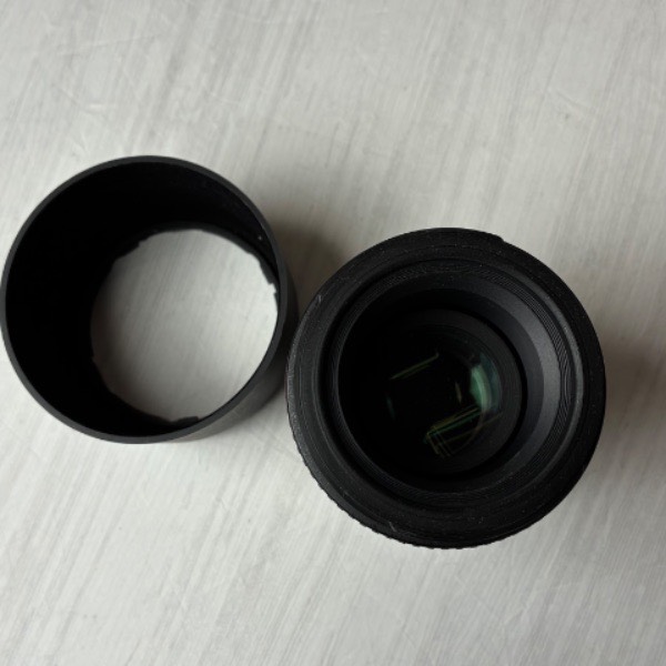 لنز دست دوم توکینا Tokina 100mm f /2.8 at-xm100 af pro d. macro (جعبه دارد)