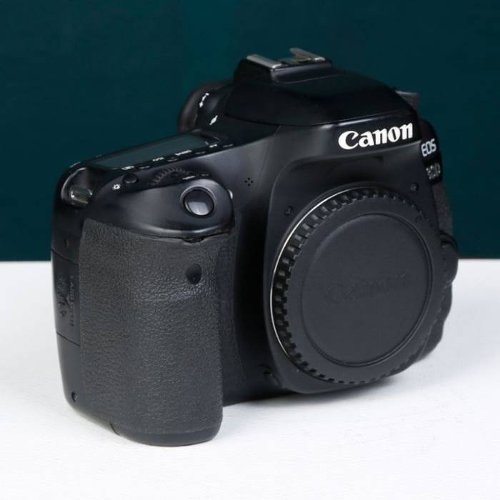 دوربین دست دوم کانن Canon EOS 80D Body (68000 شات)
